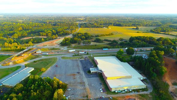 Lemmons : 138 Webber Rd, Gaffney, SC 29341